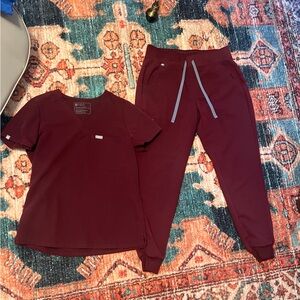 FIGS Maroon Scrub Set